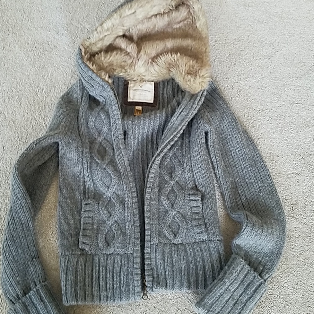 American eagle sweater with fur hood